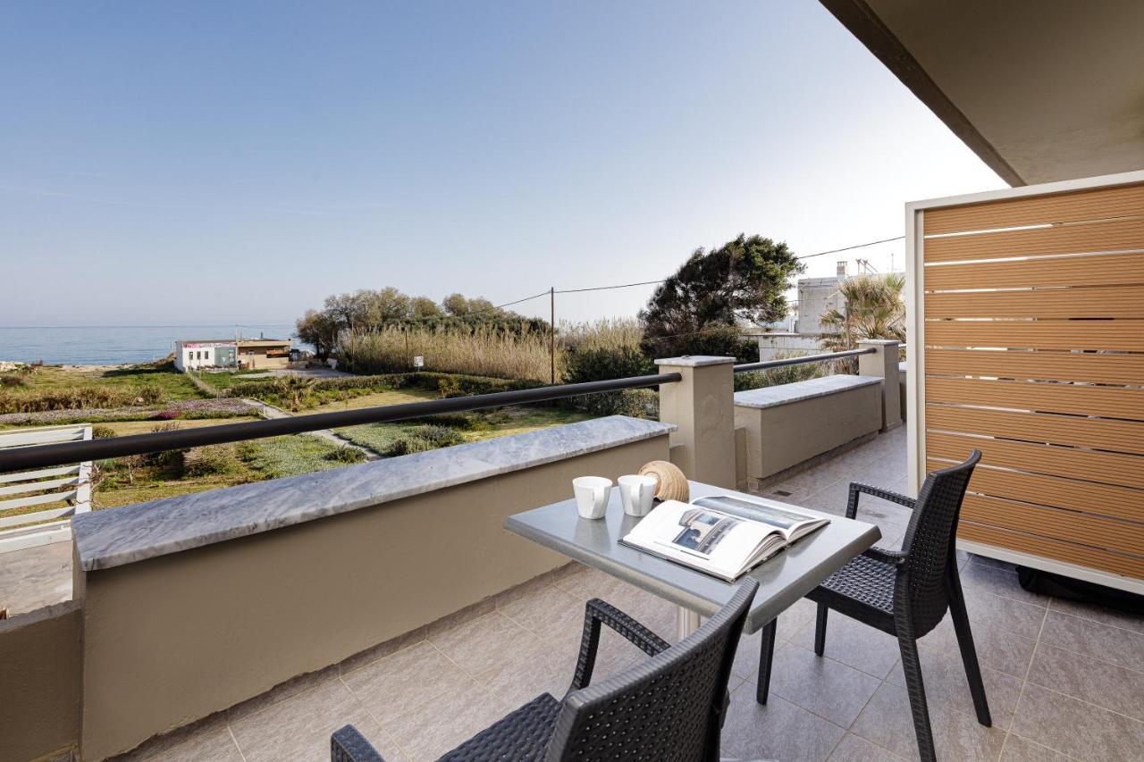 Yiannis Apartments Adelianos Kampos Exterior foto