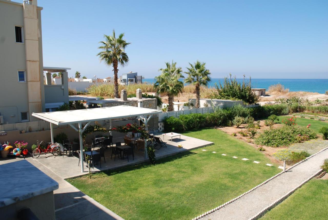 Yiannis Apartments Adelianos Kampos Exterior foto